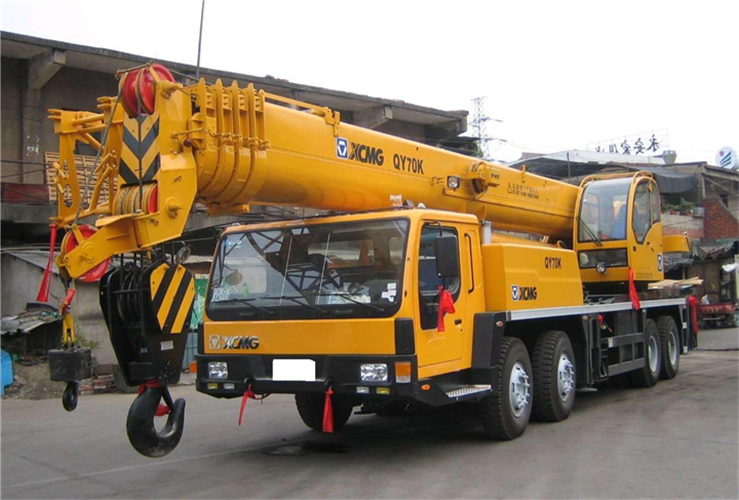 金秀县吊车出租选择重点